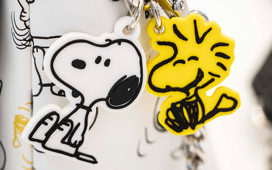 Snoopy Bolsa para Dama Crossbody Cloe x Oe